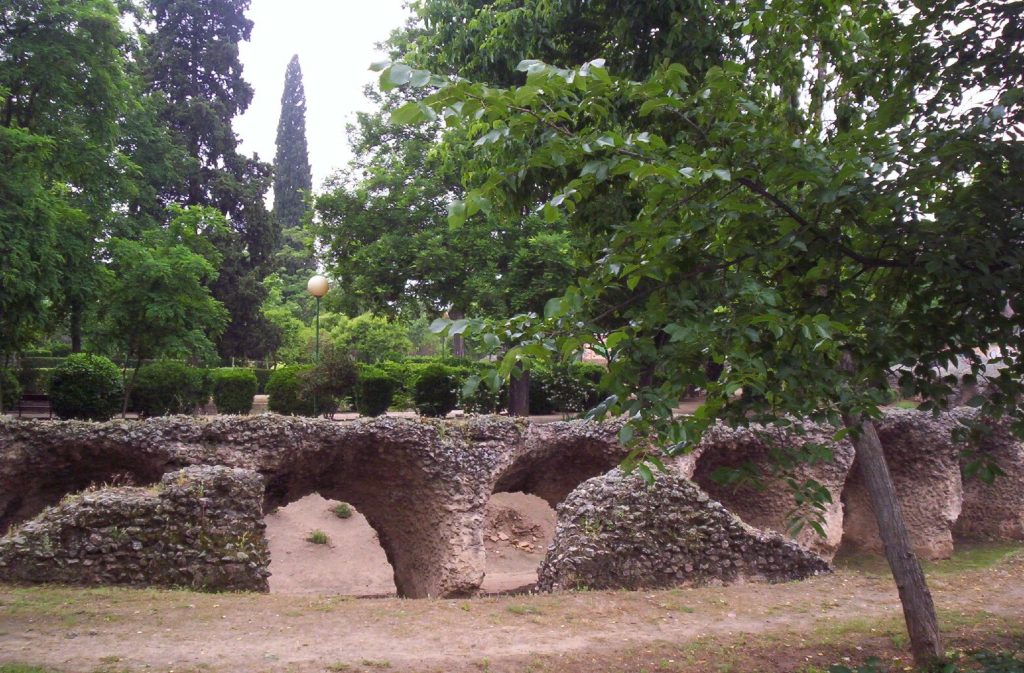 Ruinas del circo romano en Toledo. Planes gratis