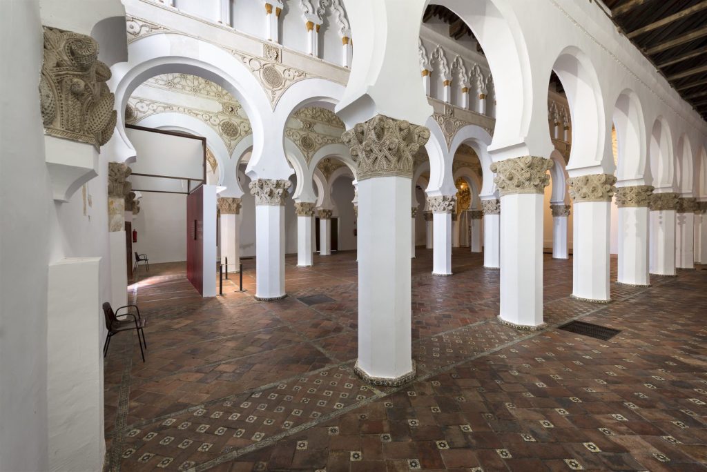 Sinagoga de Santa María la Blanca en la ciudad de Toledo